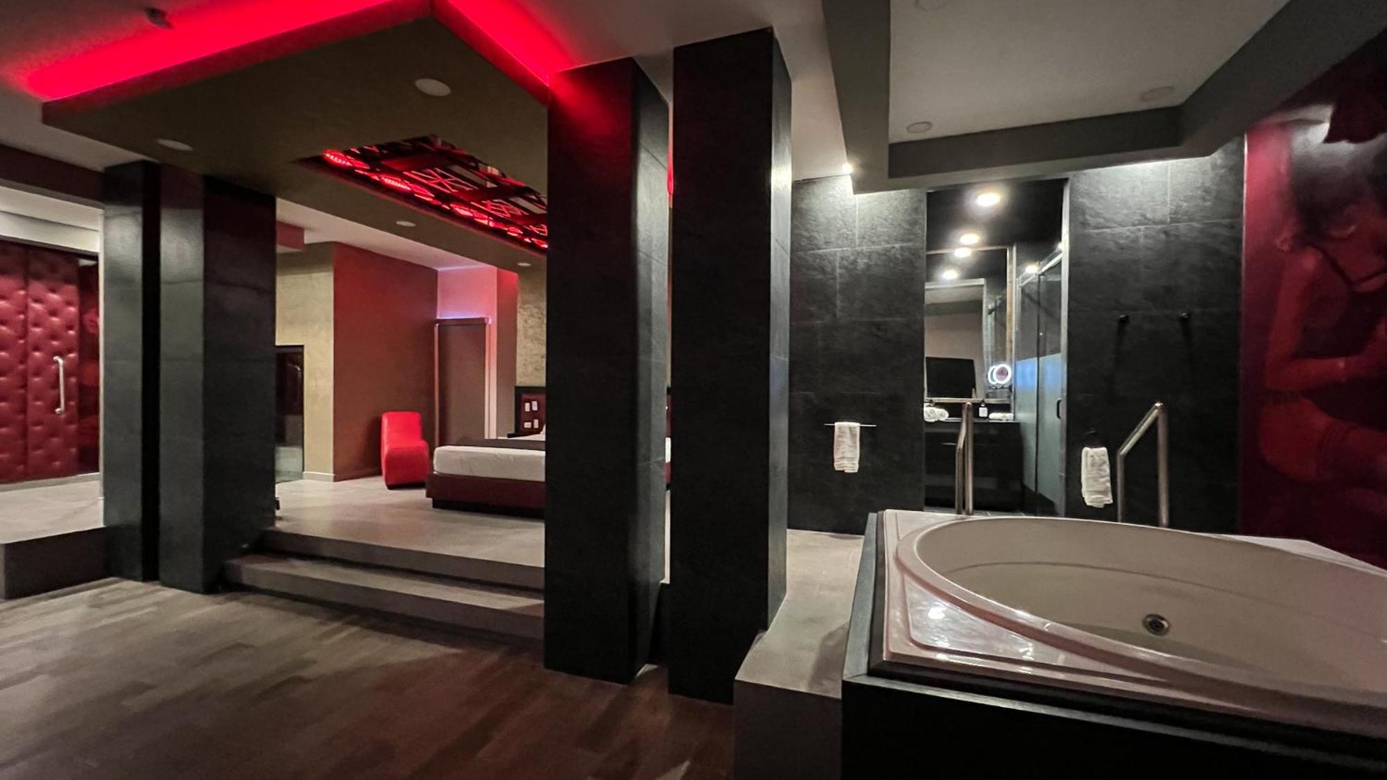 Motel Boutique Qatro Енсенада Екстериор снимка