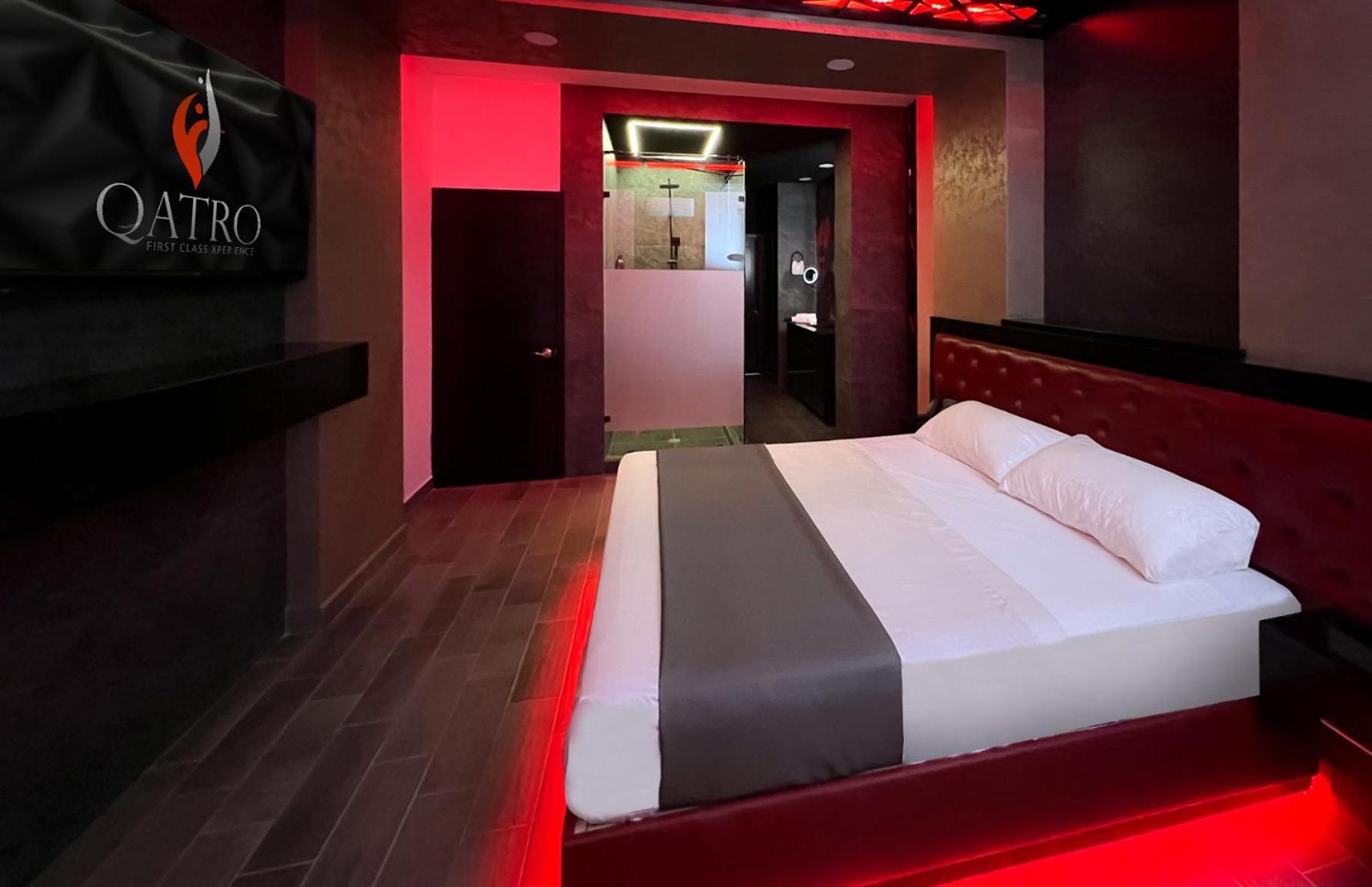 Motel Boutique Qatro Енсенада Екстериор снимка