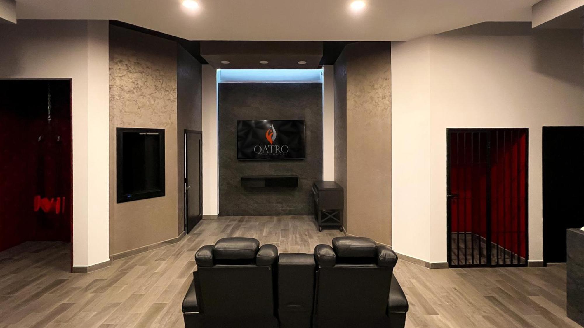 Motel Boutique Qatro Енсенада Екстериор снимка